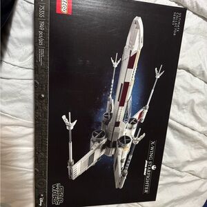 LEGO Star Wars X-Wing Starfighter - White, Red, Black